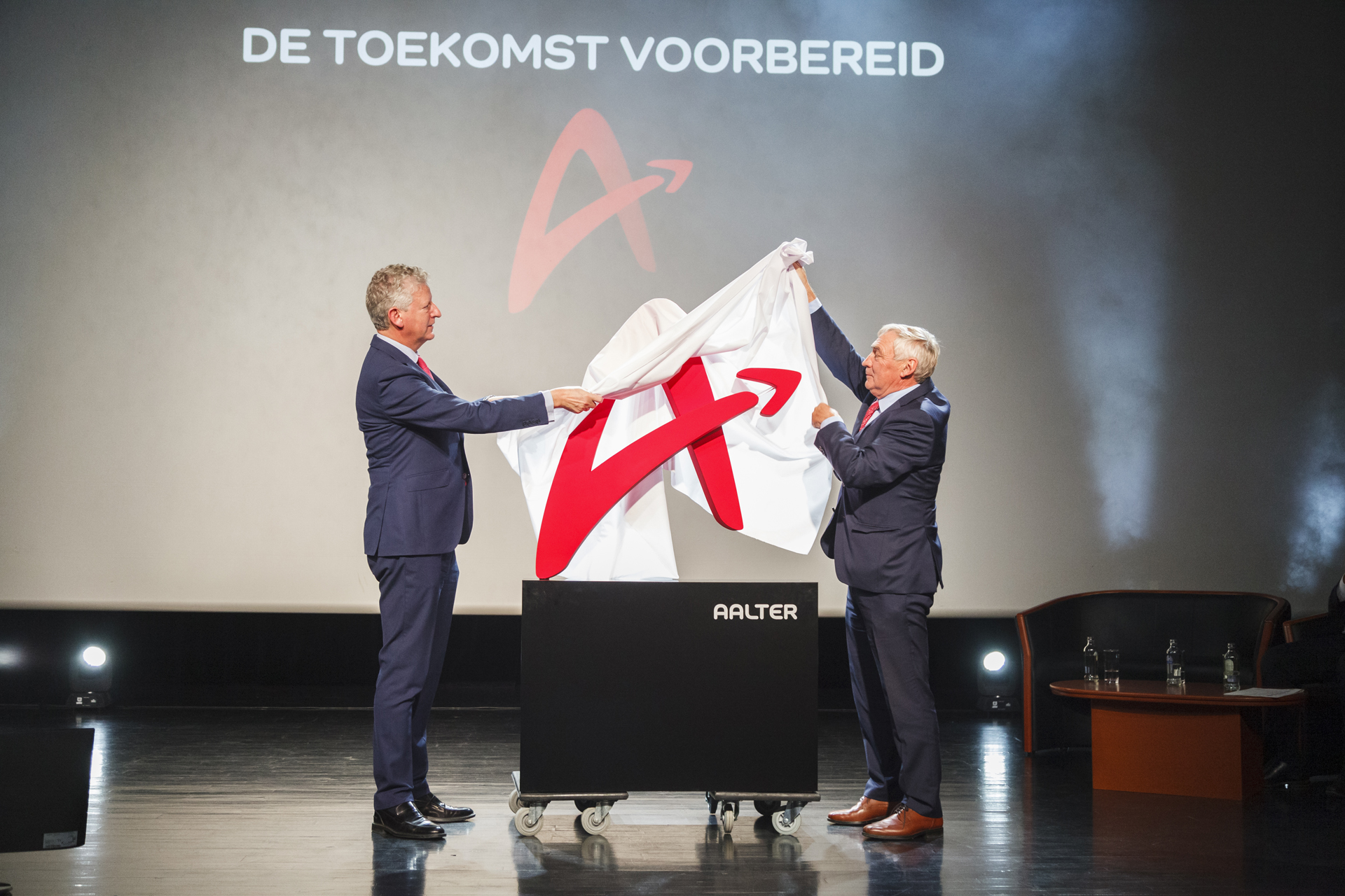 Onthulling Logo Aalter